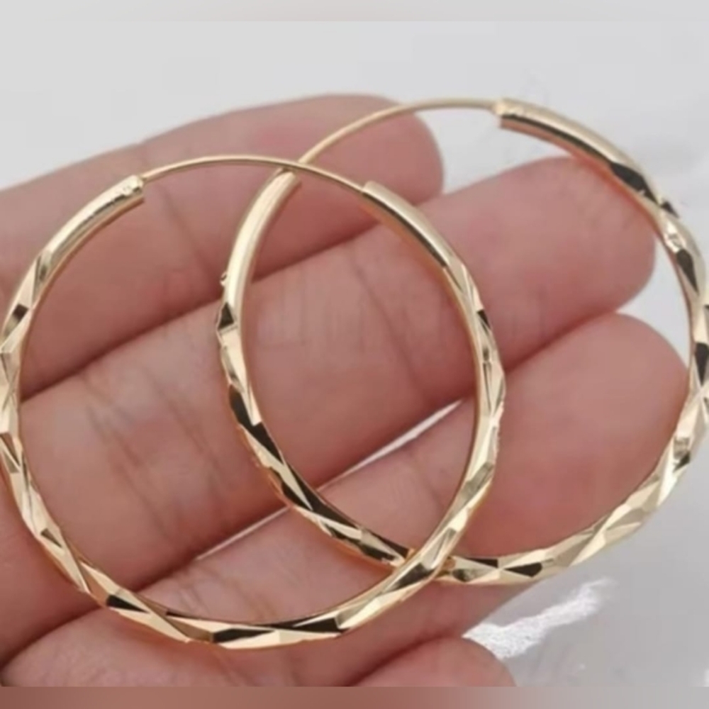 Gold Textured Hoop Earrings - Women Jewelry Earrings - Picture 2 of 7